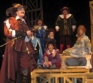 Anton Morozov en Cyrano de Bergerac © www.osetia.kvaisa.ru